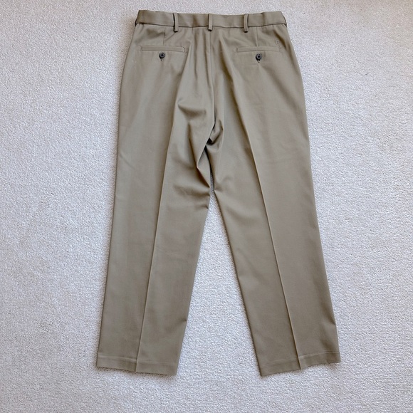 Men’s Haggar Pants - Picture 3 of 3